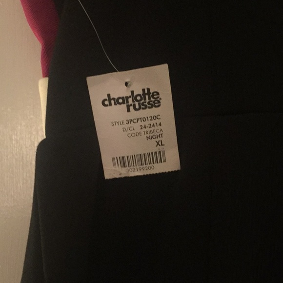 Fun dress - Picture 4 of 4